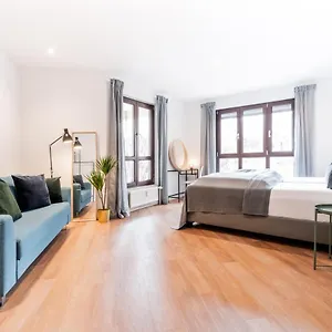 Eddy's Rest&relax - Neuhausen Apartment München